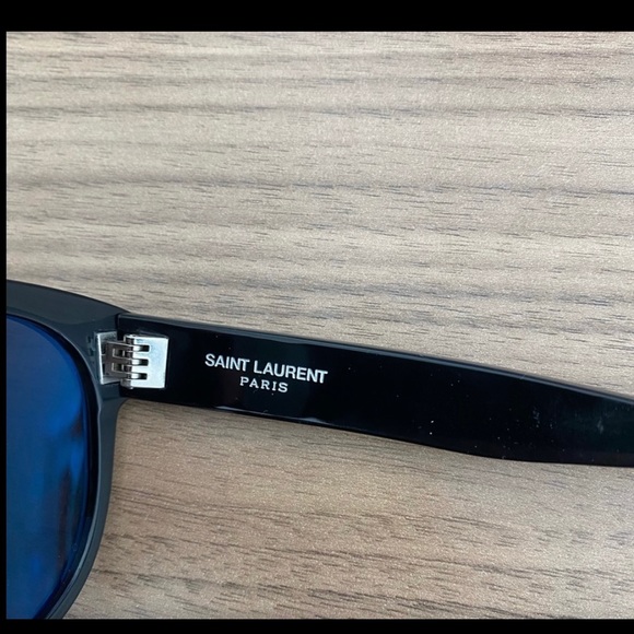 Saint Laurent SL 67 001 Black Frame Sunglasses - Picture 5 of 7